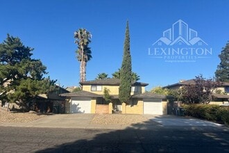 Building Photo - 845 Carro Dr