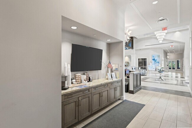 Building Photo - 9368 Cantal Cir E