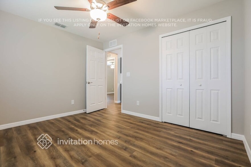 Building Photo - 1094 Veronica St