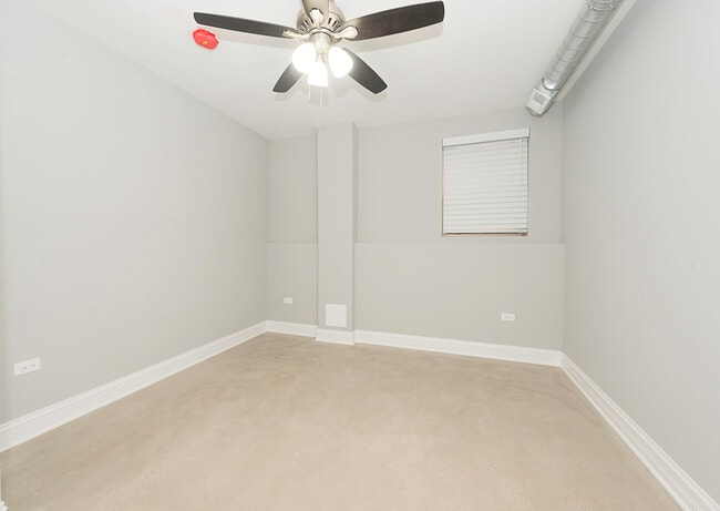 Building Photo - 4117 S Michigan Ave