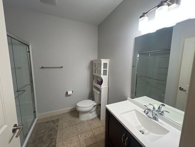 Building Photo - 8916 Pine Hollow Pl