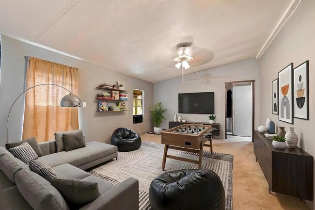 Building Photo - 14430 E Farm to Market 1431