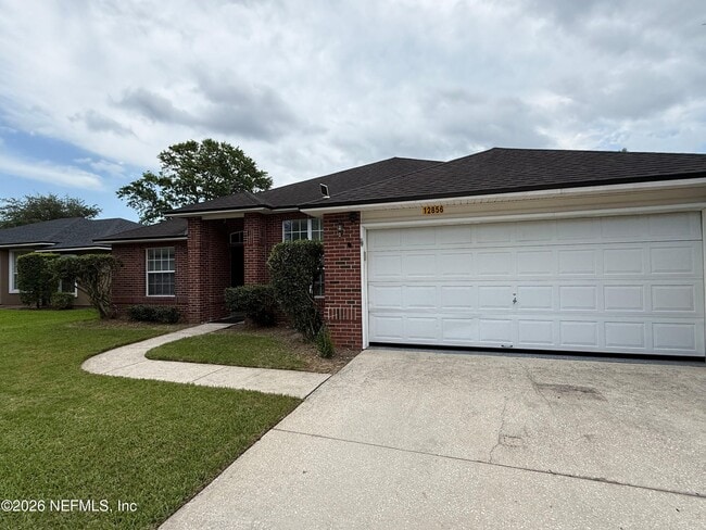 Building Photo - 12856 Chets Creek Dr N