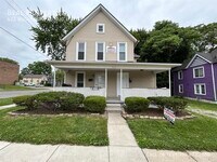 Building Photo - 422 Washtenaw Ave