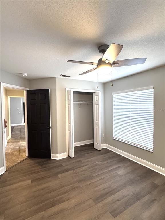 Building Photo - 2616 Hickory View Loop