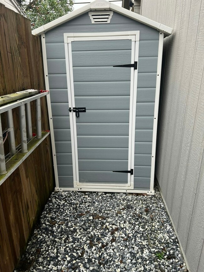 Building Photo - 12435 1st Ave S