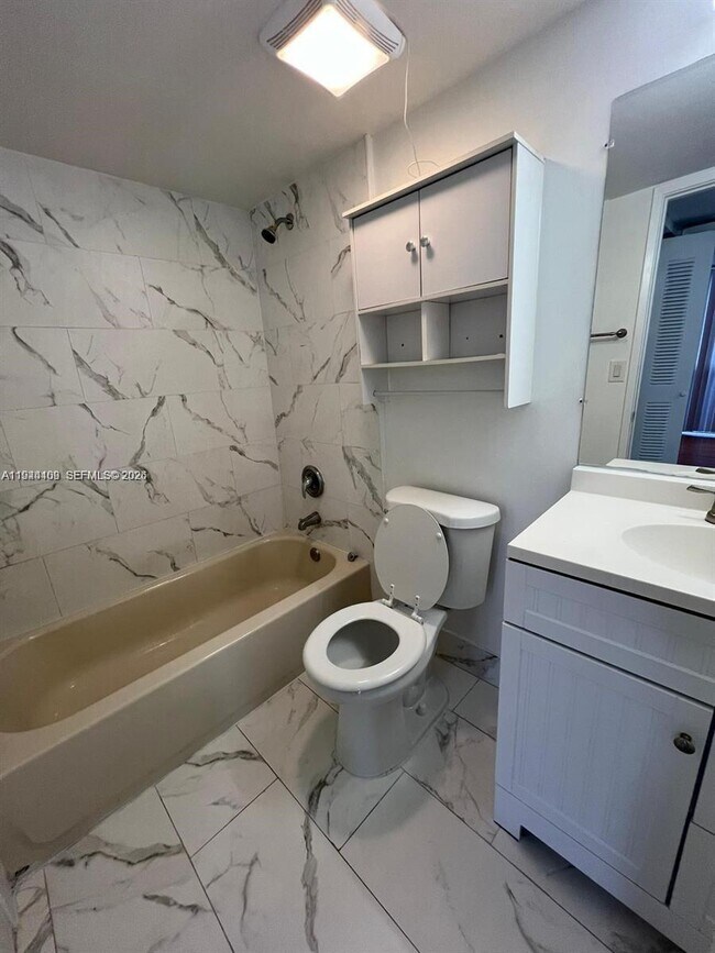 Building Photo - 7035 NW 186th St