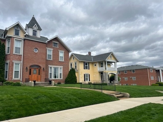 Building Photo - American Tradition Properties