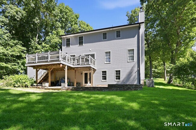 Building Photo - 281 Cameron Dr