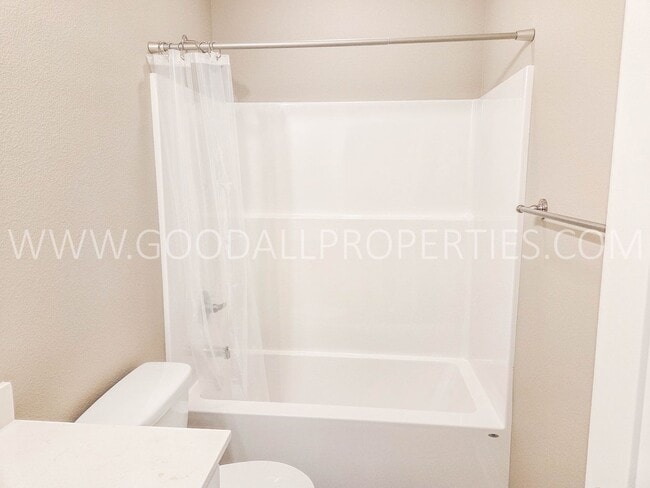 Building Photo - Beautiful 3 Bedroom Ranch!! Wonderful Price for newer construction in Waukee!!!