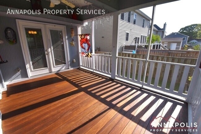 Building Photo - 957 Highpoint Dr