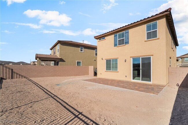 Building Photo - 2716 Tricase St
