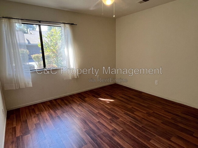 Building Photo - 3350 M St
