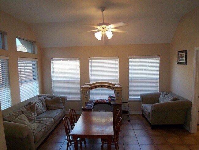 Building Photo - 23610 Whispering Wind