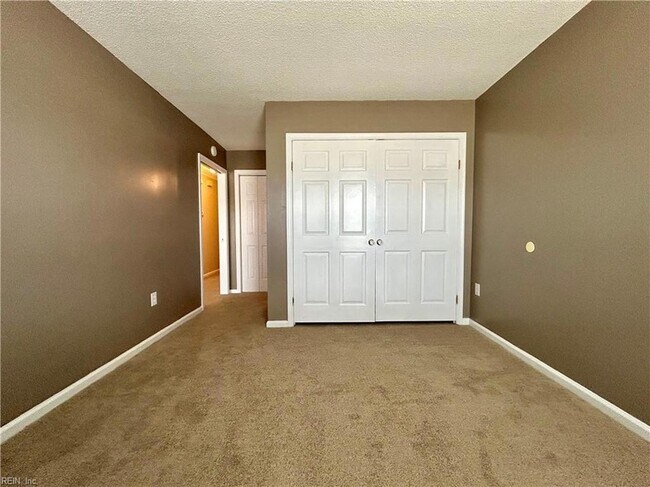 Building Photo - 103 Westover Ave