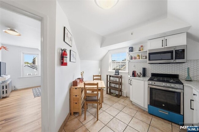 Building Photo - 124 73rd St