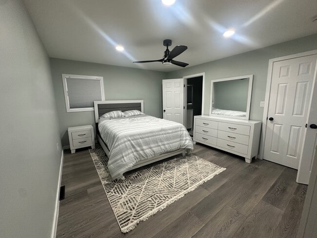 Building Photo - 595 Kingfisher Cir
