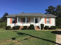 Building Photo - 3 Bedroom in Glenn Eagle Subdivision!