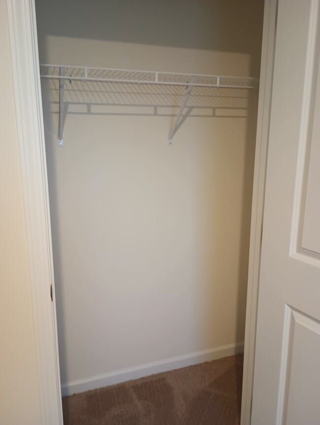 Building Photo - 1144 Aspen Ter