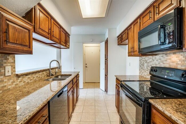 Building Photo - Charming 2 beds 2 baths in Mesquite!