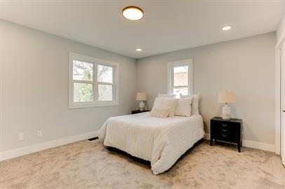 Building Photo - "Charming 3-Bed, 3-Bath Home with 1765 Sq Ft of Comfort in Excelsior!"