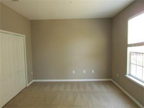 Building Photo - 3/2.5 Townhome in Harmony of Saint Cloud with 2-Car Garage