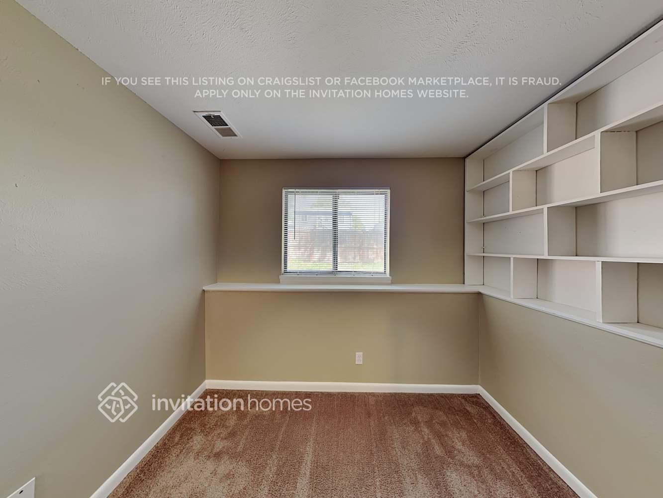 Building Photo - 4779 S Quintero Cir