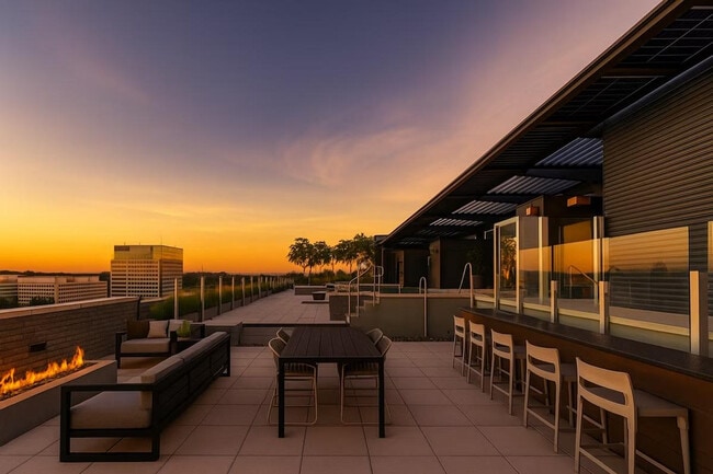 Building Photo - 1616 Anderson Rd