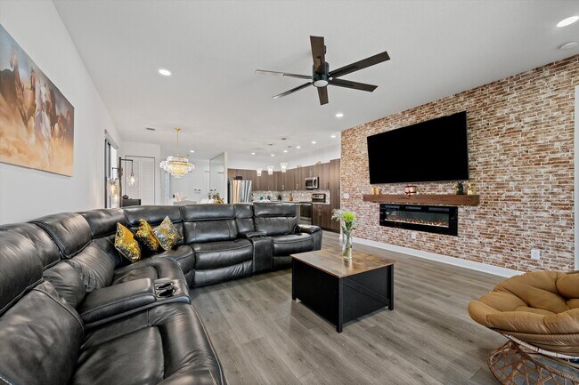 Building Photo - 4795 Sand Dollar Dr