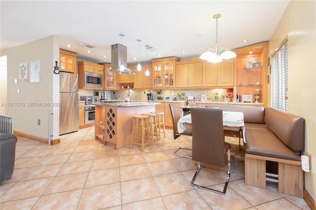 Building Photo - 17360 NW 69th Ct