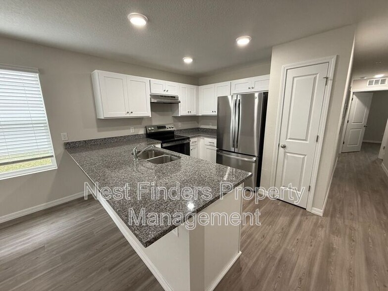 Building Photo - 11454 Oakfield Ct