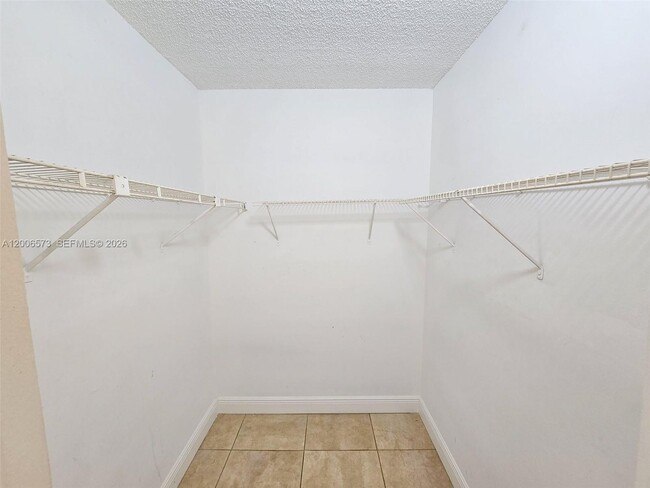 Building Photo - 3690 N 56th Ave