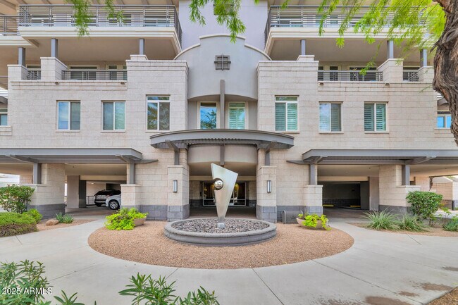 Building Photo - 3801 N Goldwater Blvd
