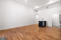 Building Photo - 1221 4 St