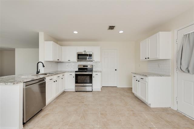 Building Photo - 6713 Longleaf Ln