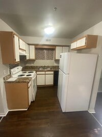 Building Photo - 314 Ardale Dr