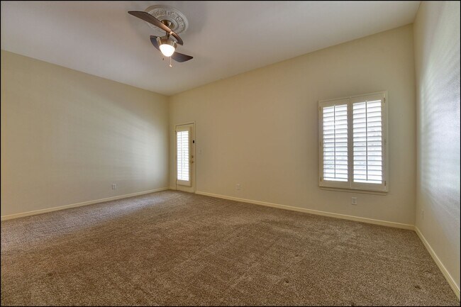 Building Photo - Available to view!