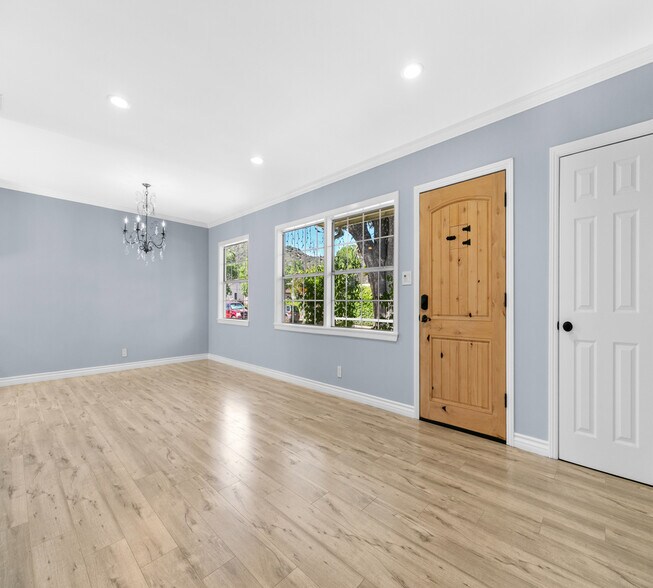 Building Photo - 10238 Mather Ave
