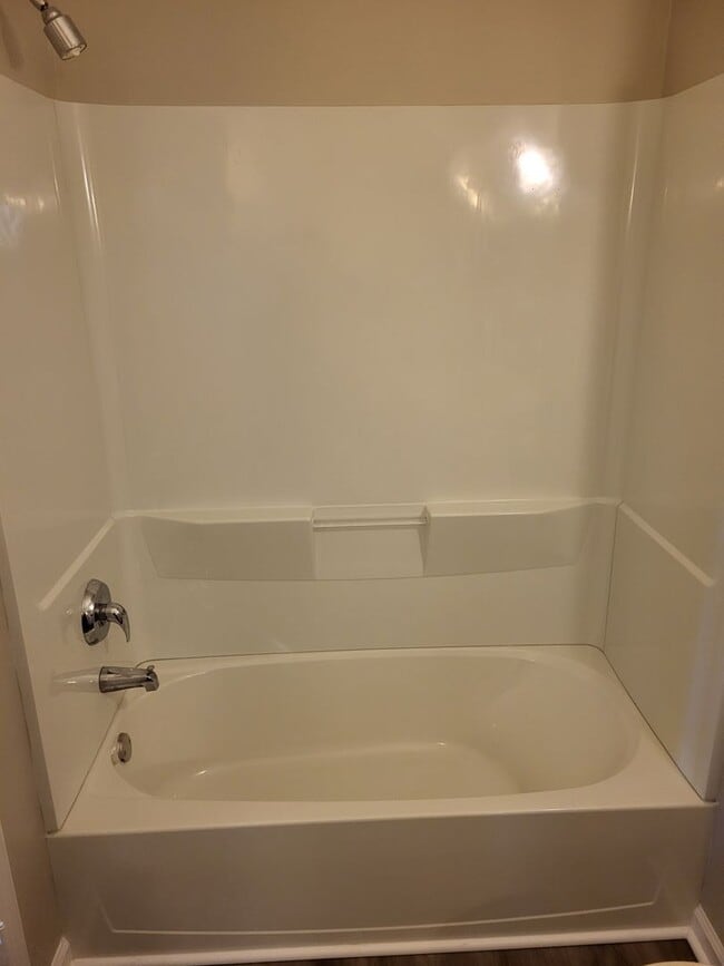 Building Photo - TARLETON OAKS