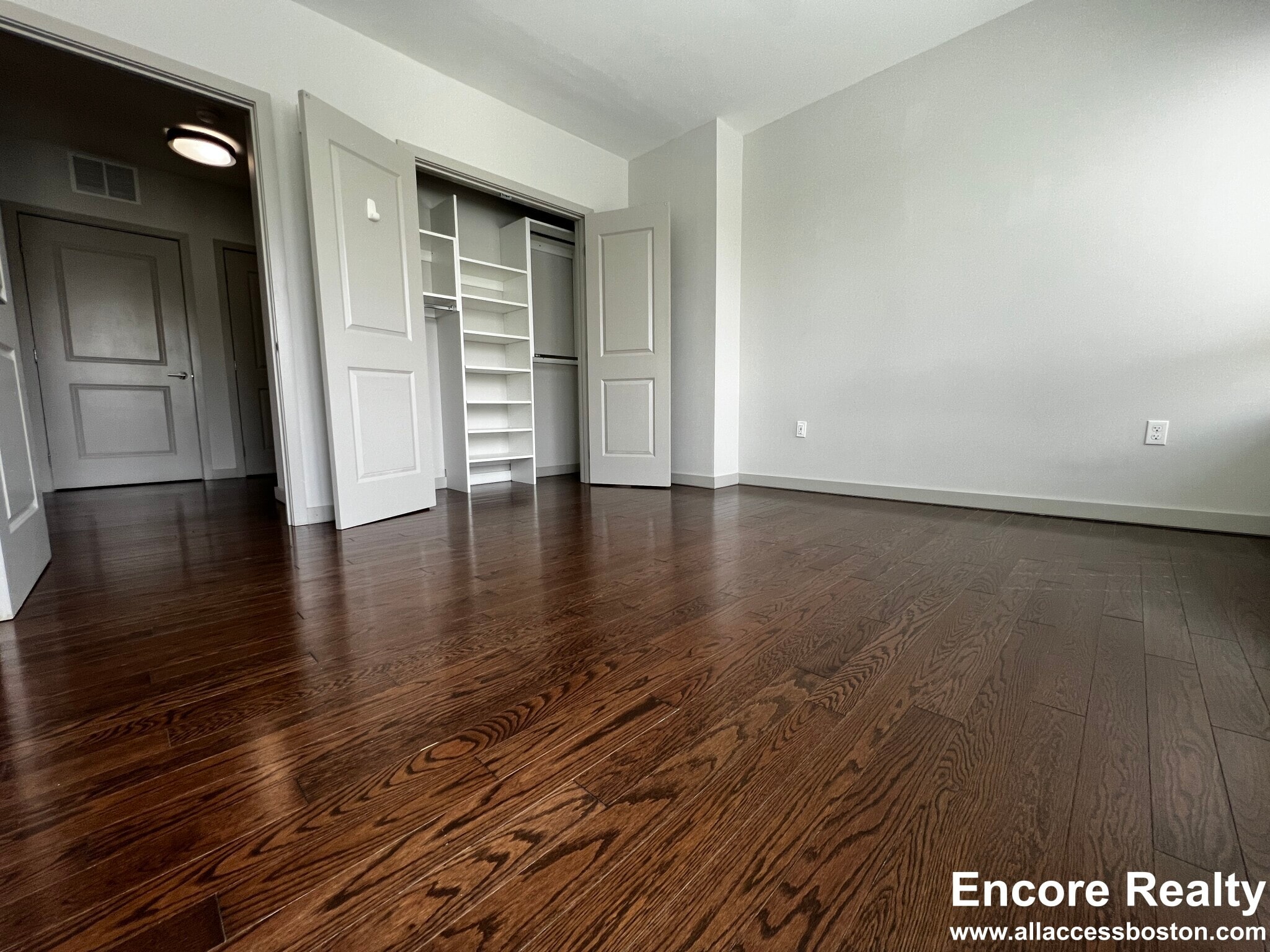 Building Photo - 40A Marion St