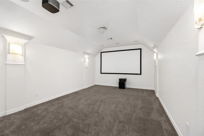 Building Photo - 2923 Golden Honey Ln