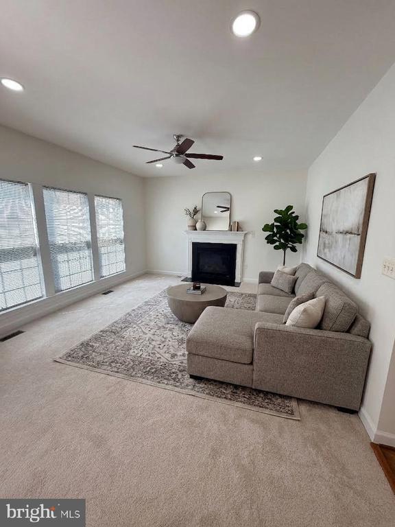 Building Photo - 8140 Gilroy Dr