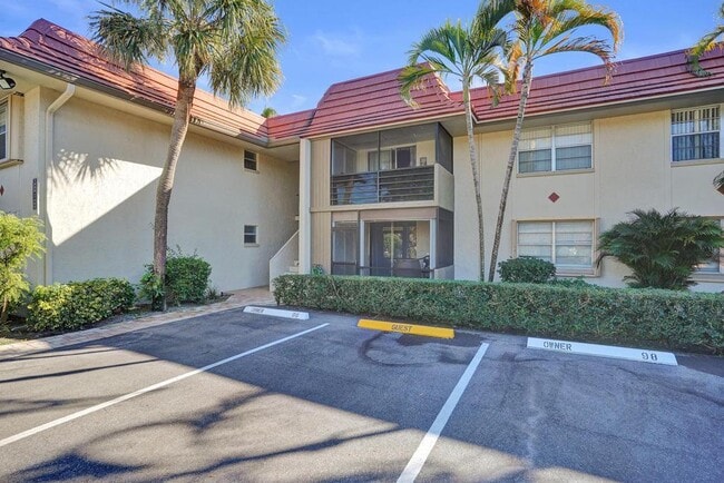 Building Photo - 1050 NW 13th St