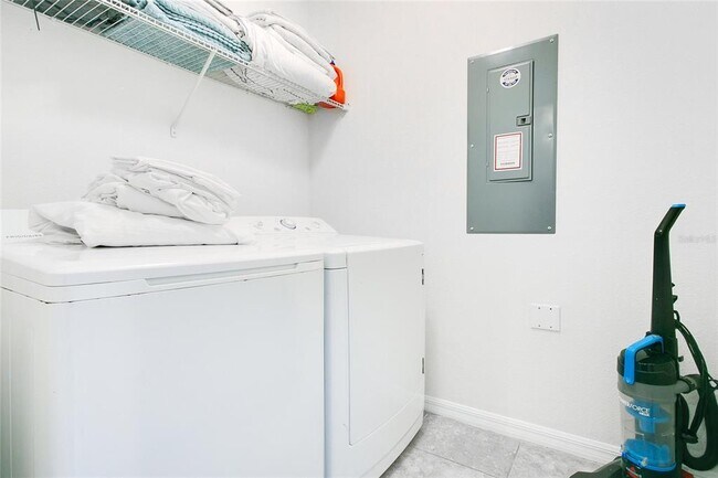 Building Photo - 4715 Terrasonesta Dr