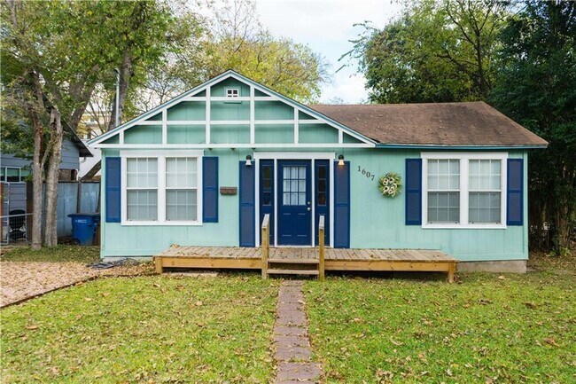 Primary Photo - 1607 S 2nd St