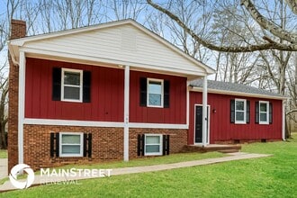 Building Photo - 160 Oak Forest Dr