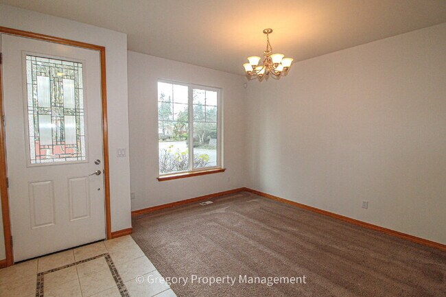 Building Photo - 12920 NE 203rd Ct