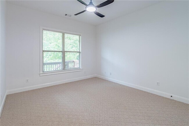Building Photo - 764 Morganton Dr