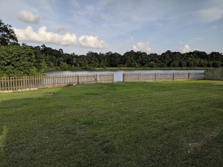 Primary Photo - 36044 Raleigh Dr