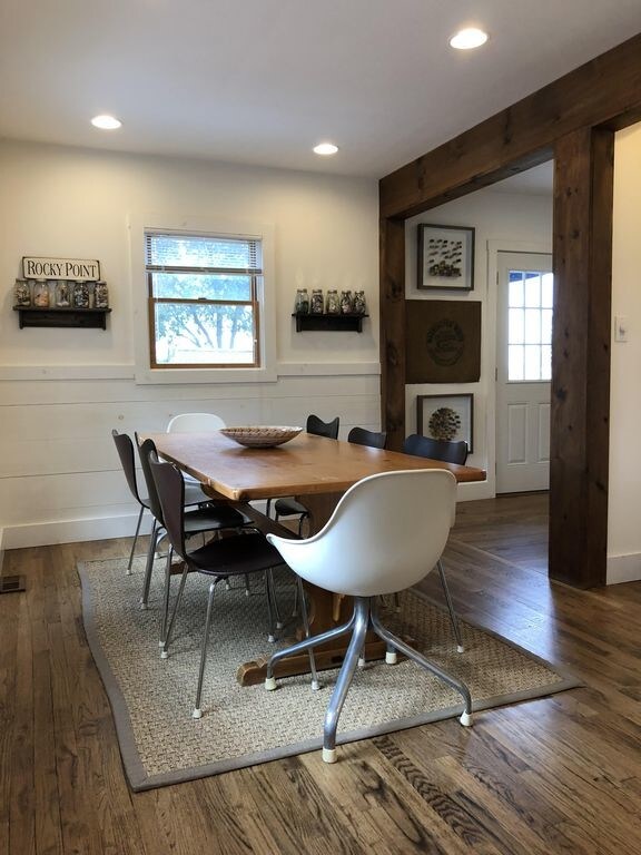 Building Photo - 30 Point Breeze Dr